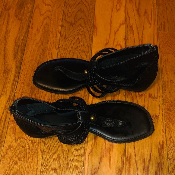 Gianni Bini - Size 7 - Black Sandals - Picture 2 of 5